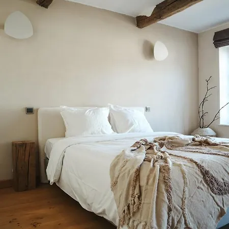 Maison Aimee بيت للعطل روشفورت